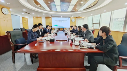 白忠泉董事長(zhǎng)與中國(guó)旅游集團(tuán)黨委委員、副總經(jīng)理簡(jiǎn)易會(huì)談 共商國(guó)內(nèi)旅游經(jīng)營(yíng)服務(wù)發(fā)展